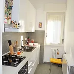 Lägenhet Lario Milano
