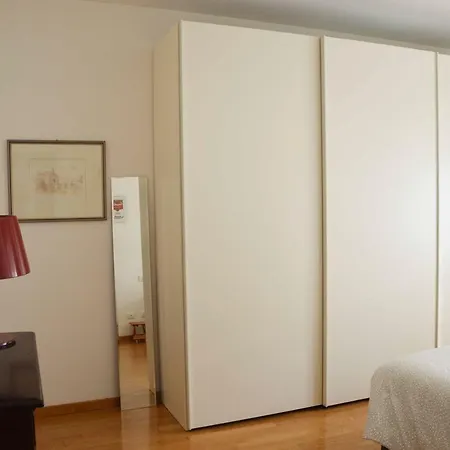 Apartament Lario